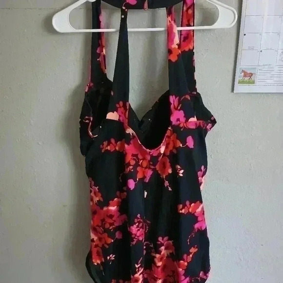 Agua bella swimsuit - Picture 3 of 5